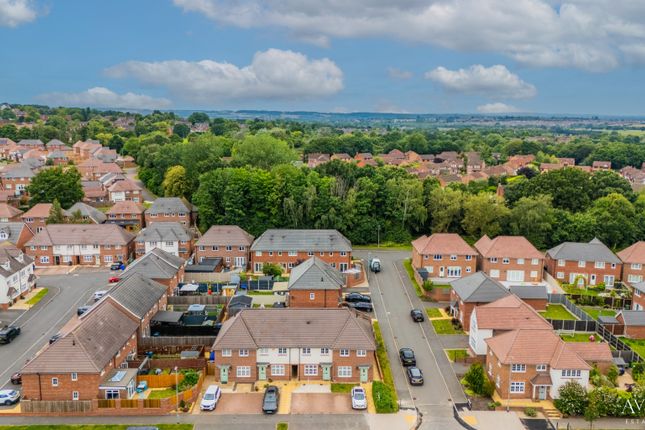 Thumbnail Terraced house for sale in Boundary Drive, Tamworth, Staffordshire