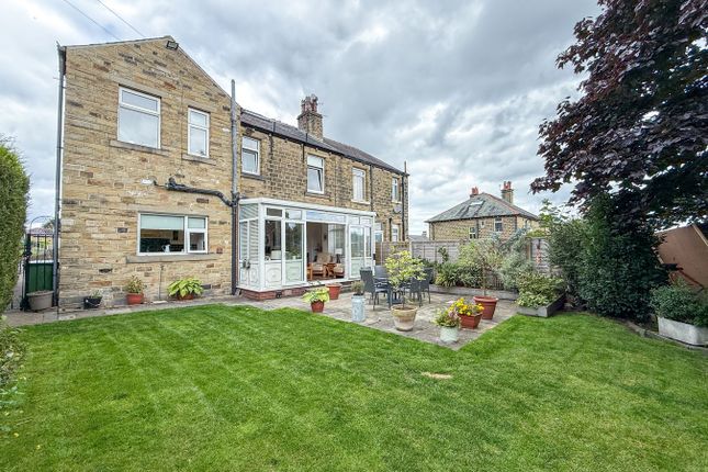 81, Bradshaw Road, Holmfirth photo 2