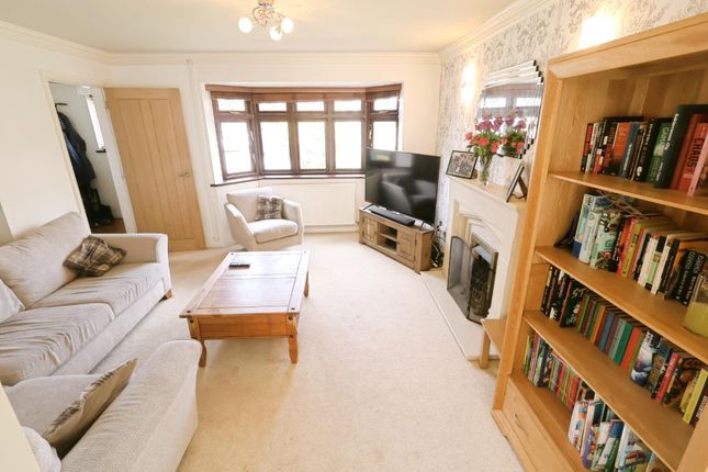 15, Palmerston Crescent, Deeside photo 4