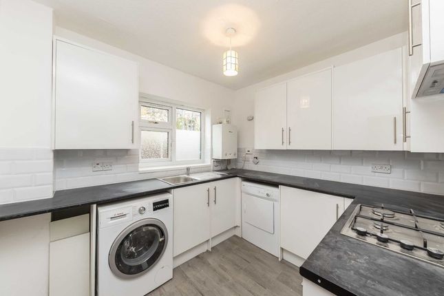 Thumbnail Flat to rent in Singleton Close, Colliers Wood, London