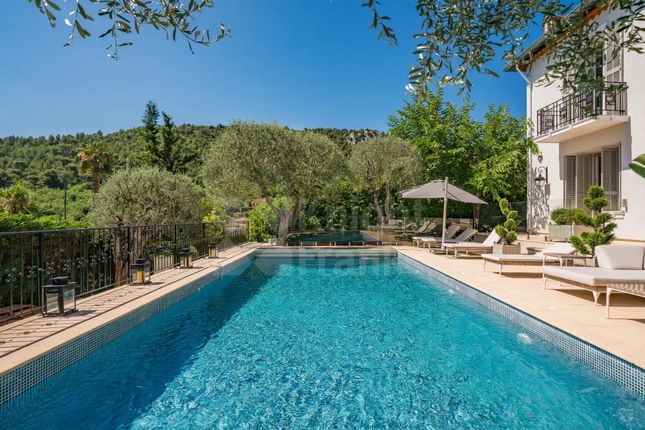 Villa for sale in Èze, Moyenne-Corniche, 06360, France