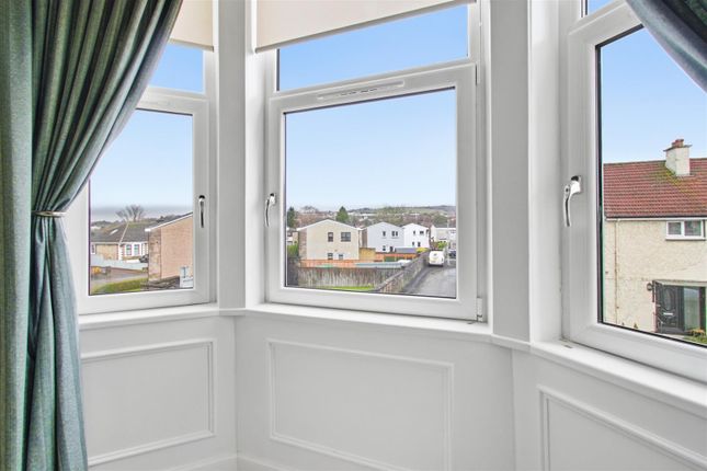 3/2, Chapelton Gardens, Dumbarton photo 4