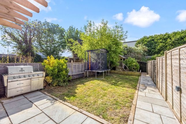 46, Clarendon Road, Worthing photo 3