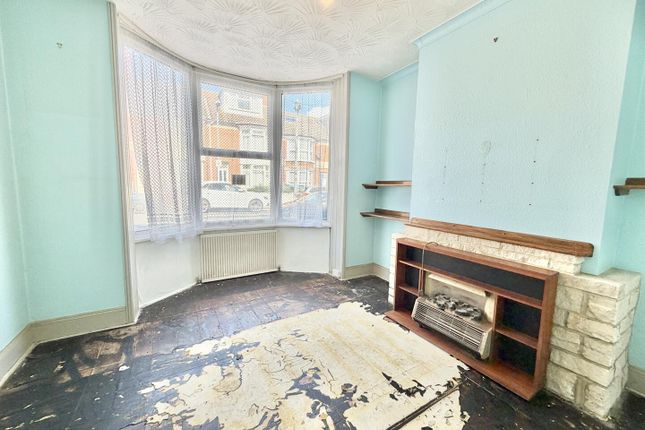 26, Williams Avenue, Weymouth photo 2
