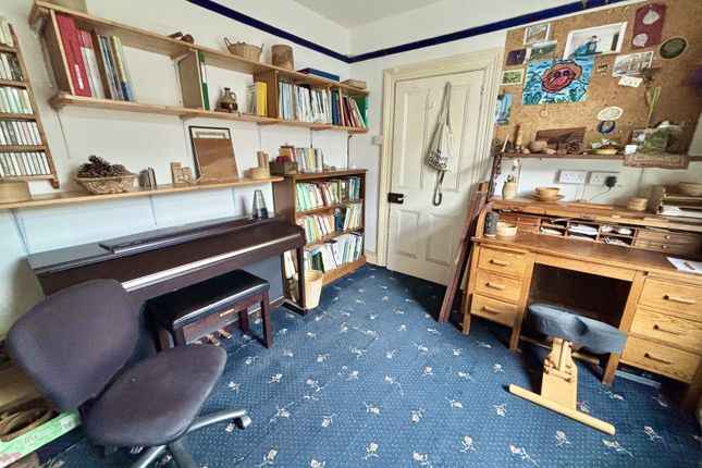 22, Cilmaengwyn Road, Swansea photo 3