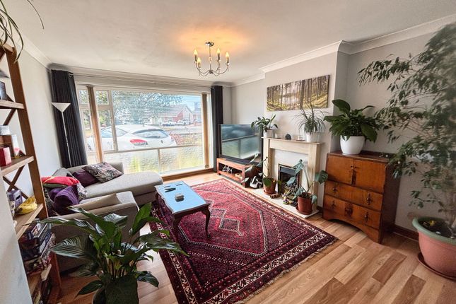 3 Bredenbury Gardens, Porthcawl photo 4