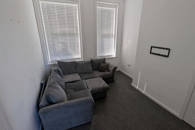 43, St. Lukes Terrace, Sunderland photo 3