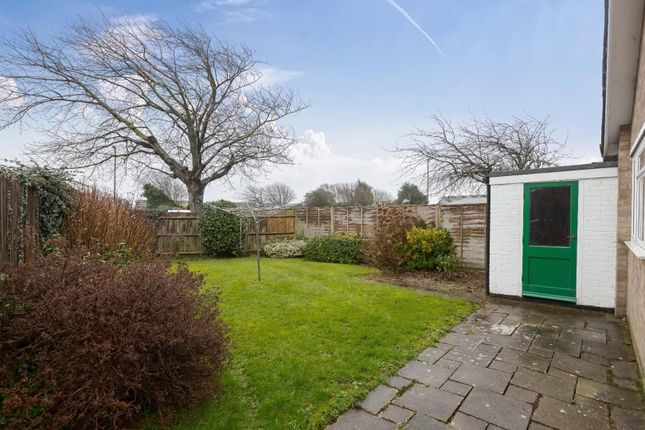 8, Burrell Avenue, Lancing photo 2