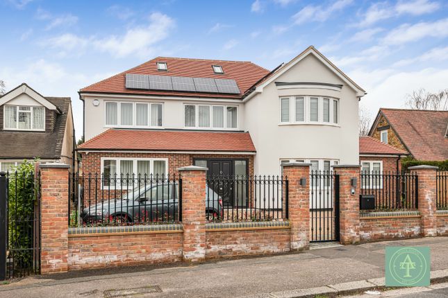 3 Willenhall Avenue, New Barnet, Barnet photo 2