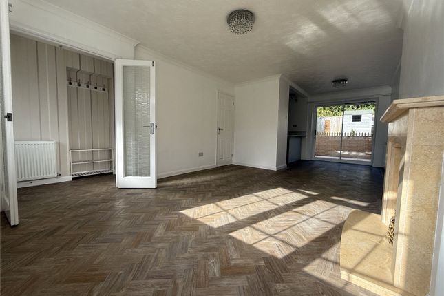 31, Fleming Avenue, Devon photo 3