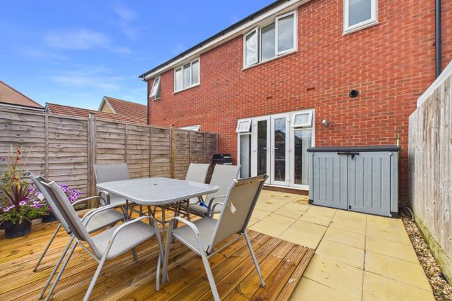 121, Moorhen Road, Bristol photo 2