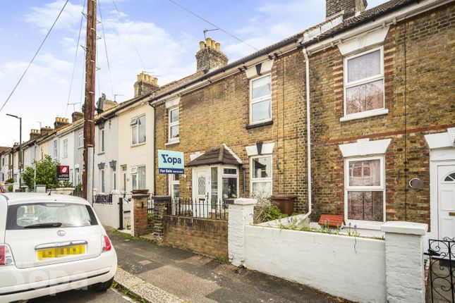 Terraced house for sale in Bowes Road, Strood, Rochester