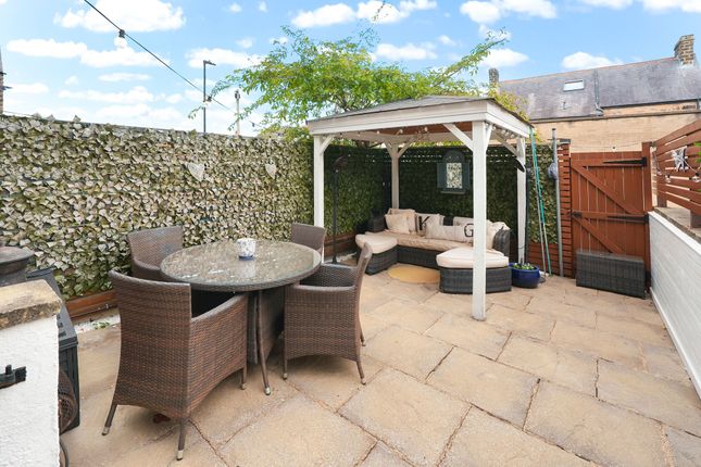 33 College Road, Harrogate photo 4