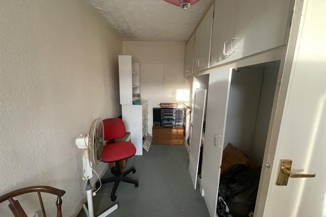 32, Boundary Road, Leicester photo 5