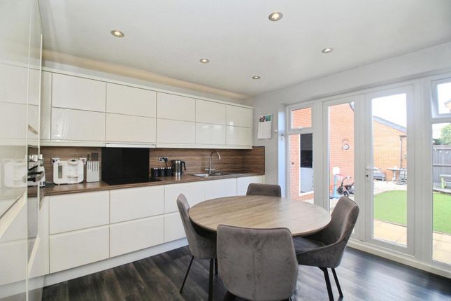 2, Old Farm Lane, Leicester photo 2