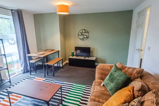 35, Templars Court, Nottingham photo 3