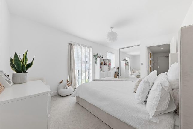 37, Braid Drive, Herne Bay photo 4