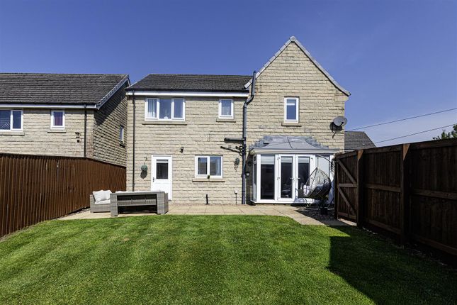 3, Burwood Gate, Bradford photo 4
