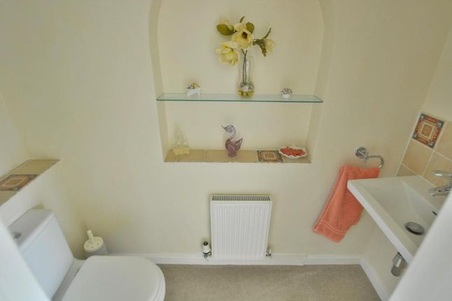 17, Park Homer Drive, Colehill photo 3
