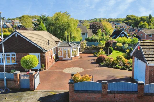 2-bed bungalow on Shakespeare Close, Stoke-On-Trent, £350,000