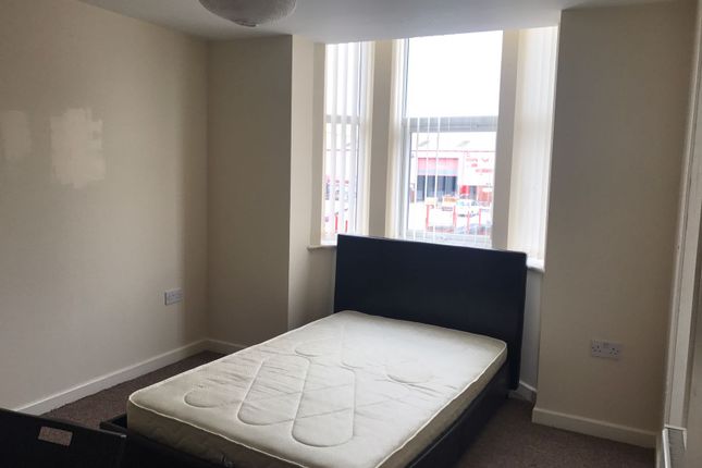 Terraced house to rent in Regent Street, City Centre, Coventry