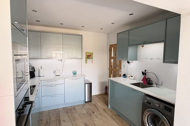 12, Rydal Avenue, Weston-super-mare photo 3