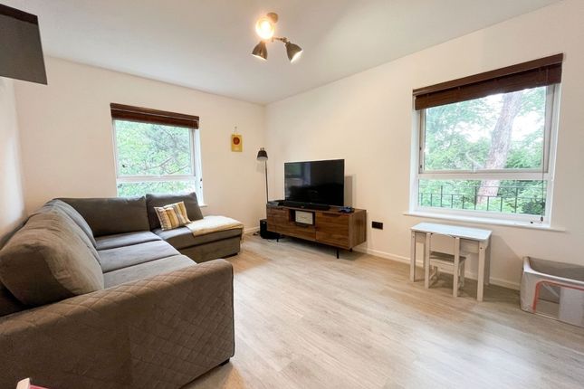16 Leckhampton Place Old Station Drive, Cheltenham photo 4