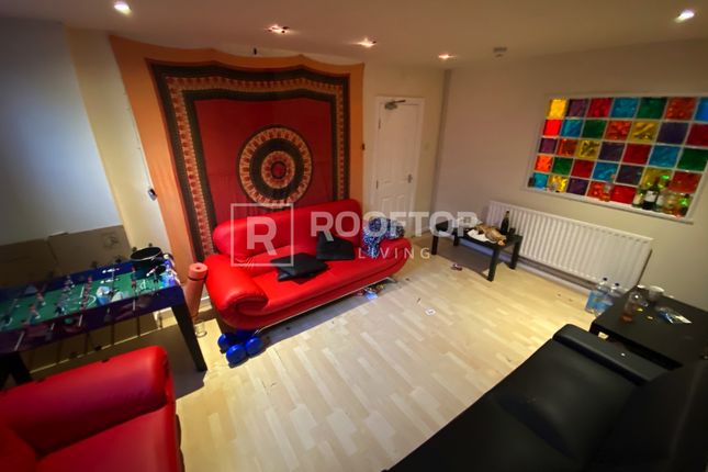 Terraced house to rent in Chestnut Avenue, Leeds