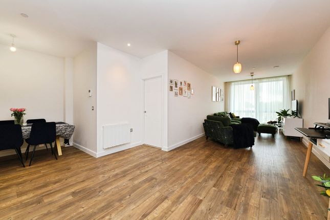 Flat 126 Central House,, Eagle Way, Essex photo 4