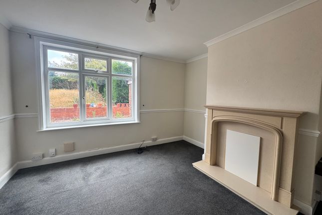 80, Kilton Hill, Worksop photo 3
