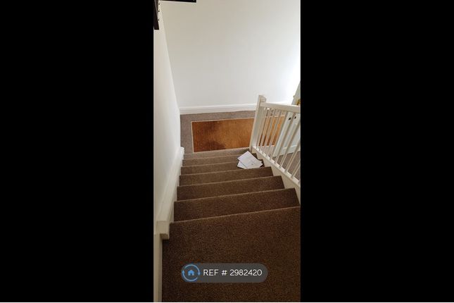 Hill Rise, St. Neots photo 3
