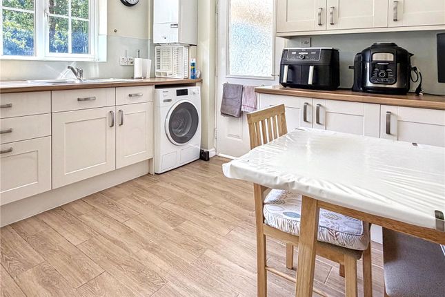 12, Ash Court, Dumfries photo 4