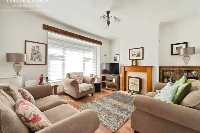 10, Yews Lane, Barnsley photo 2