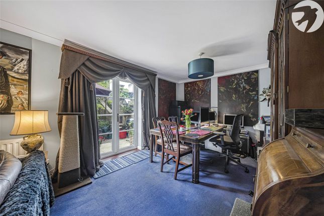 4, Watermans Way, Kent photo 4