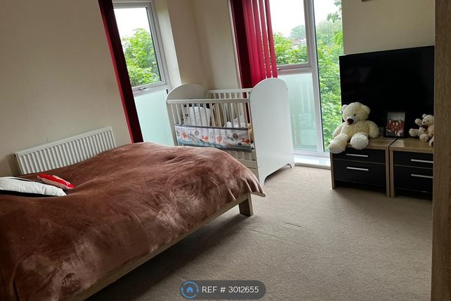 Flat, Alma Way, Birmingham photo 5