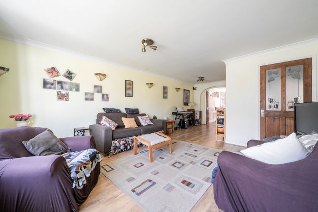 45, Charwood Road, Berkshire photo 4