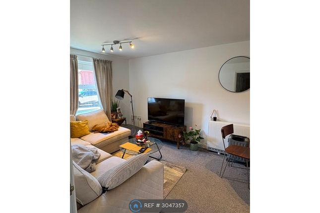 Loughland Close, Blaby, Leicester photo 2