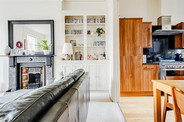 Amwell Street (3).Jpg