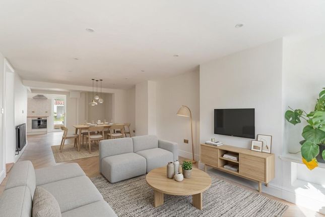 34 Kemps Lane, Beccles photo 2