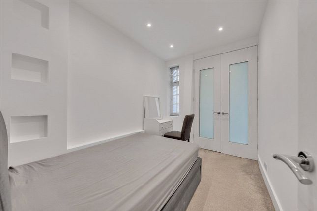 208, Elm Tree Court, St John's Wood photo 4