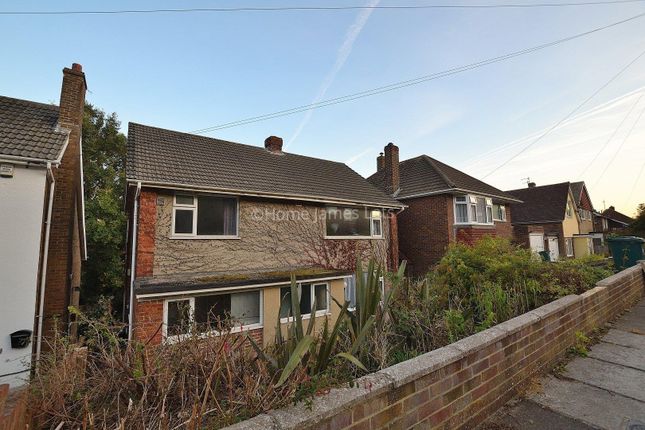Detached house to rent in Crespin Way, Brighton
