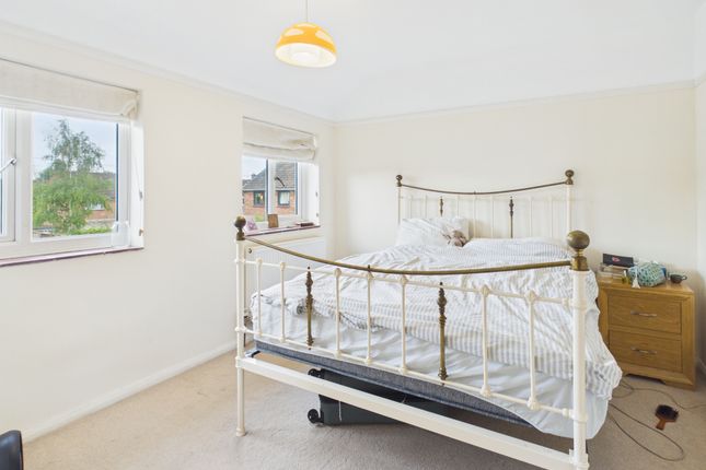 4 Stanesfield Close, Cambridge photo 4