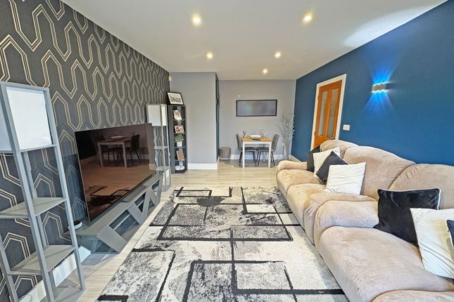 8, Winston Drive, Skegness photo 3