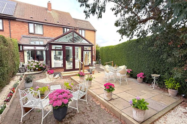 81, Trenchard Close, Newton photo 4