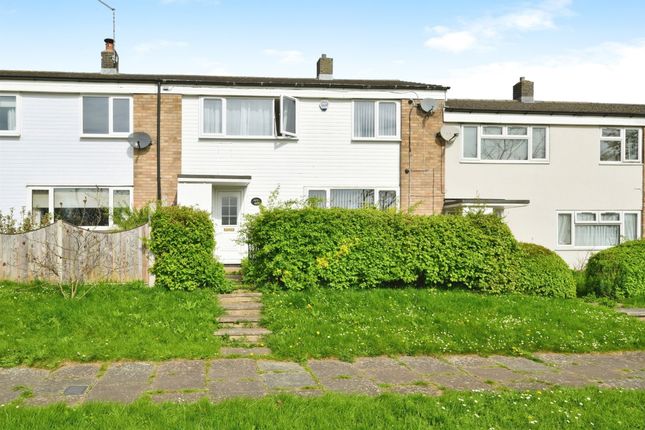 Terraced house for sale in Vardon Road, Pin Green, Stevenage