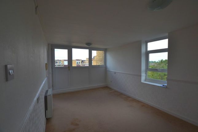 141, Collingwood Court, Washington photo 2