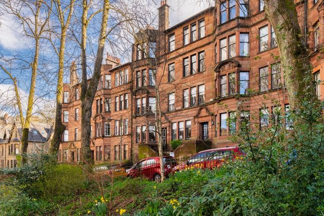 Flat for sale in Camphill Avenue, Shawlands