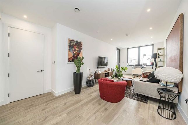13a, 5, Scawfell Street, London photo 2