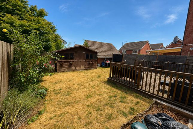 92, Violet Close, Corby photo 4