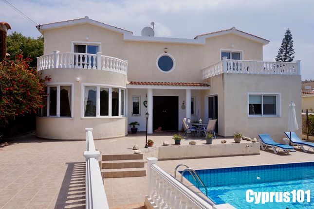 Villa for sale in 1242, Tala, Paphos, Cyprus